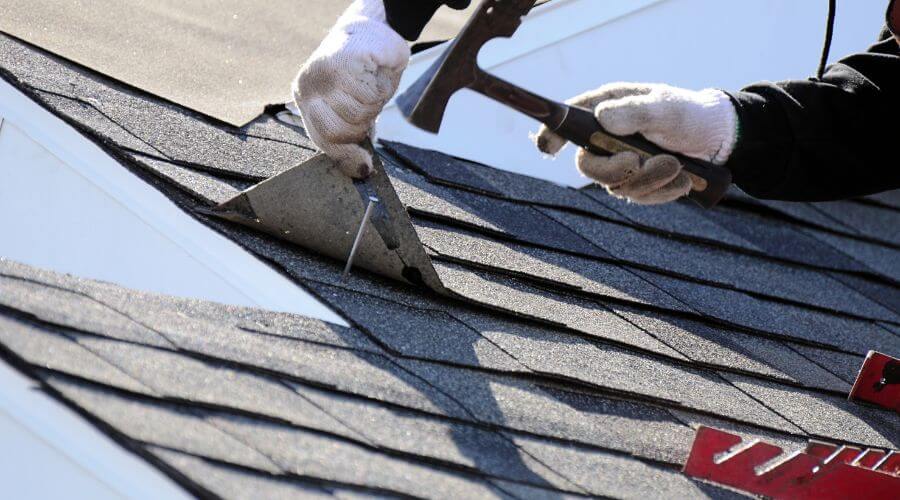 Professional gutter cleaning in Jemison, AL